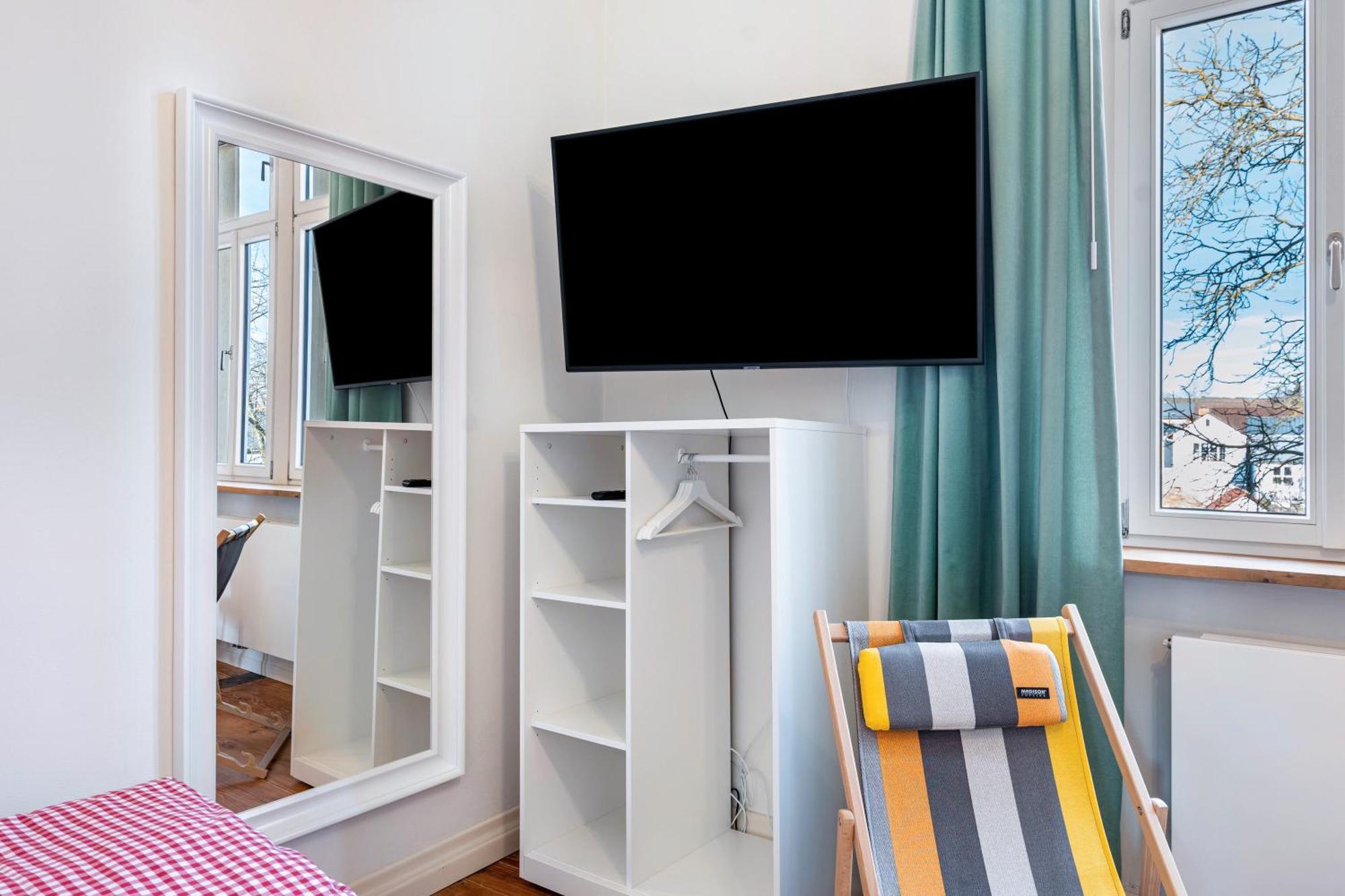 Bahnhof Grombach Apartment Бад Рапенау Екстериор снимка